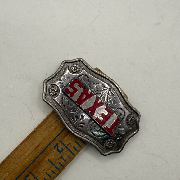 Vintage Texas Belt Buckle Red Enamel Western Floral Silver Tone Collectible - Picture 9 of 12